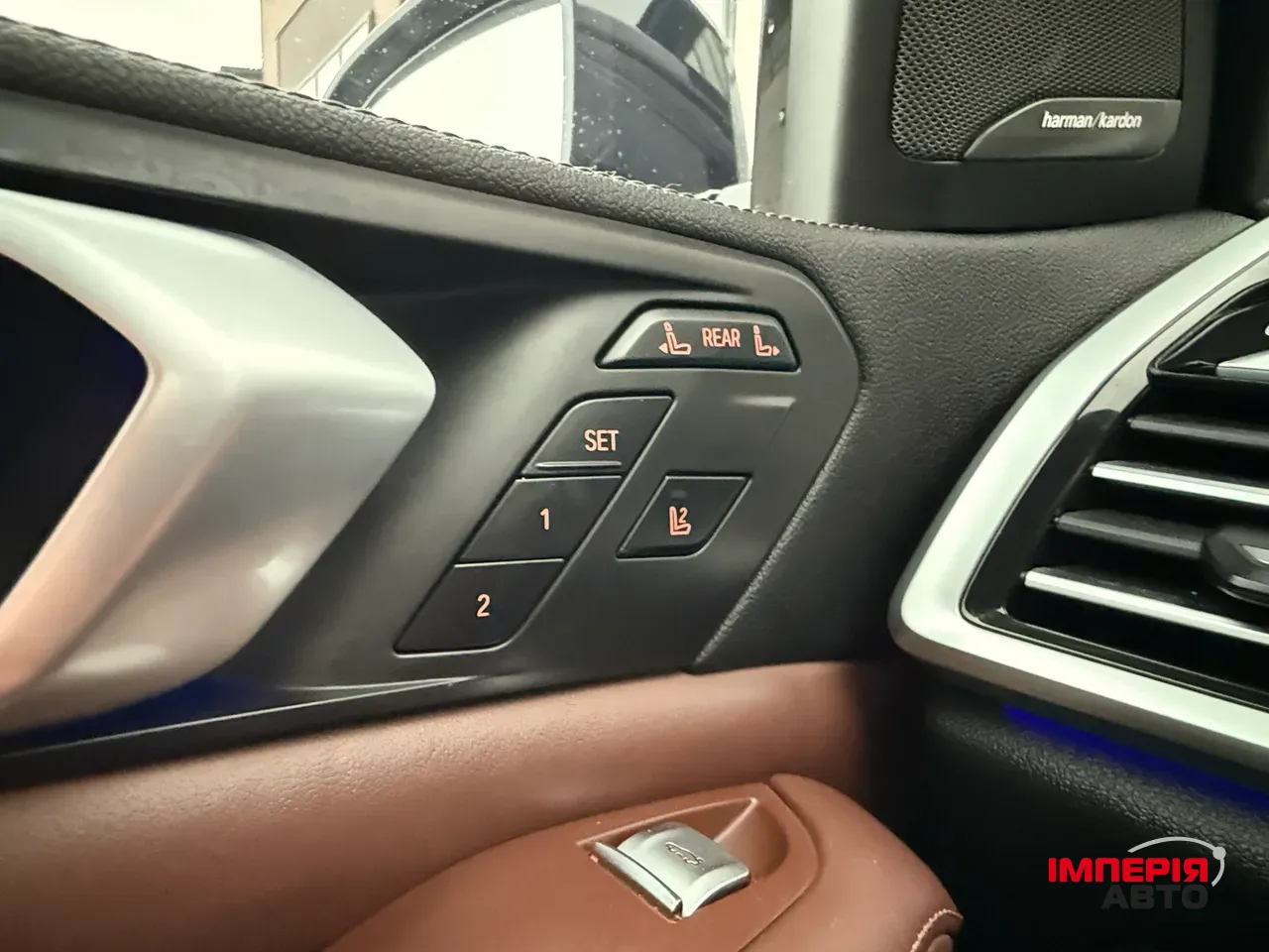 BMW X7 - фото 13