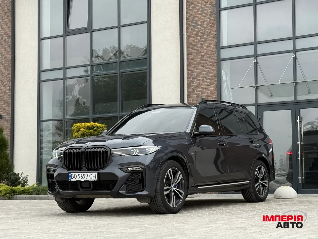BMW X7 - фото 9