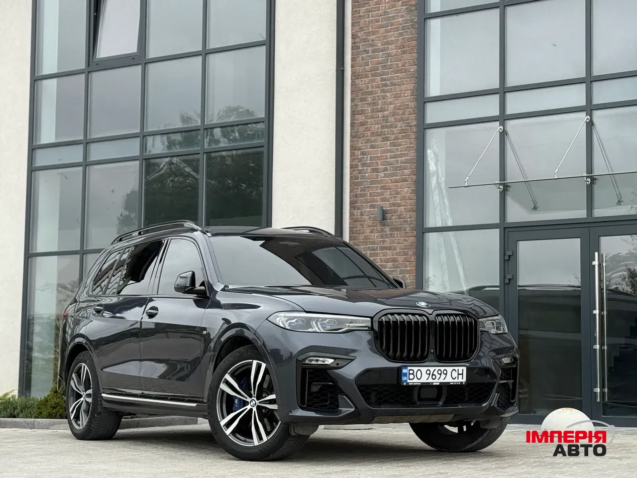 BMW X7 - фото 7