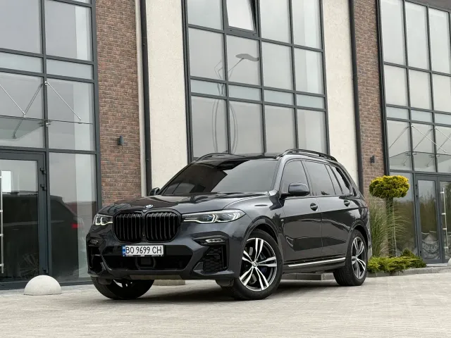 BMW X7 - фото 3