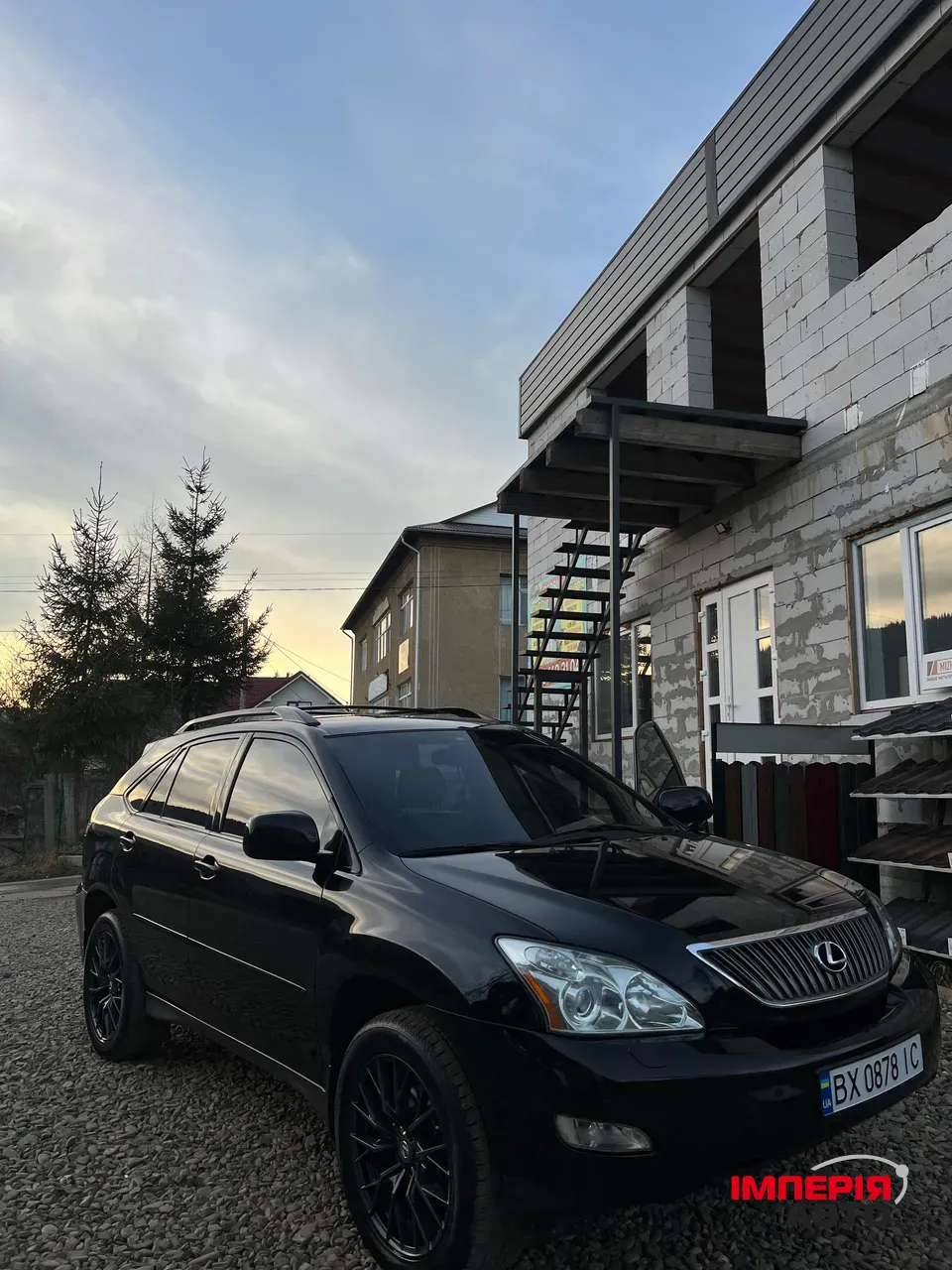 Lexus RX - фото 31