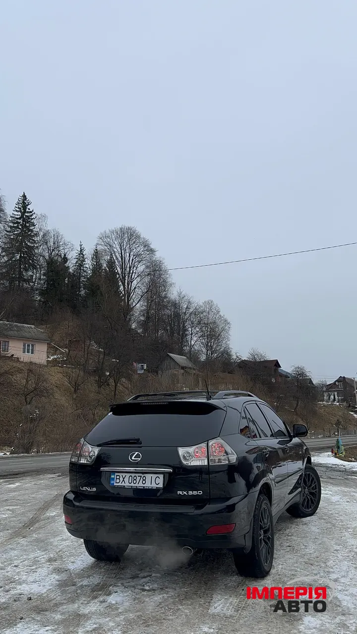 Lexus RX - фото 5