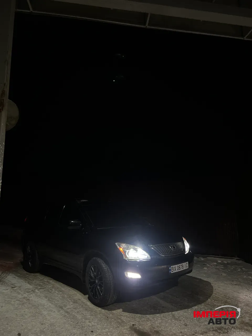 Lexus RX - фото 30