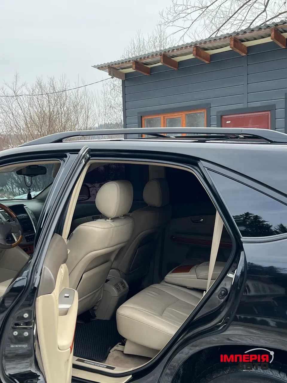 Lexus RX - фото 17