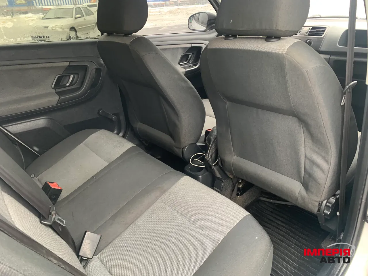 Skoda Fabia - фото 10