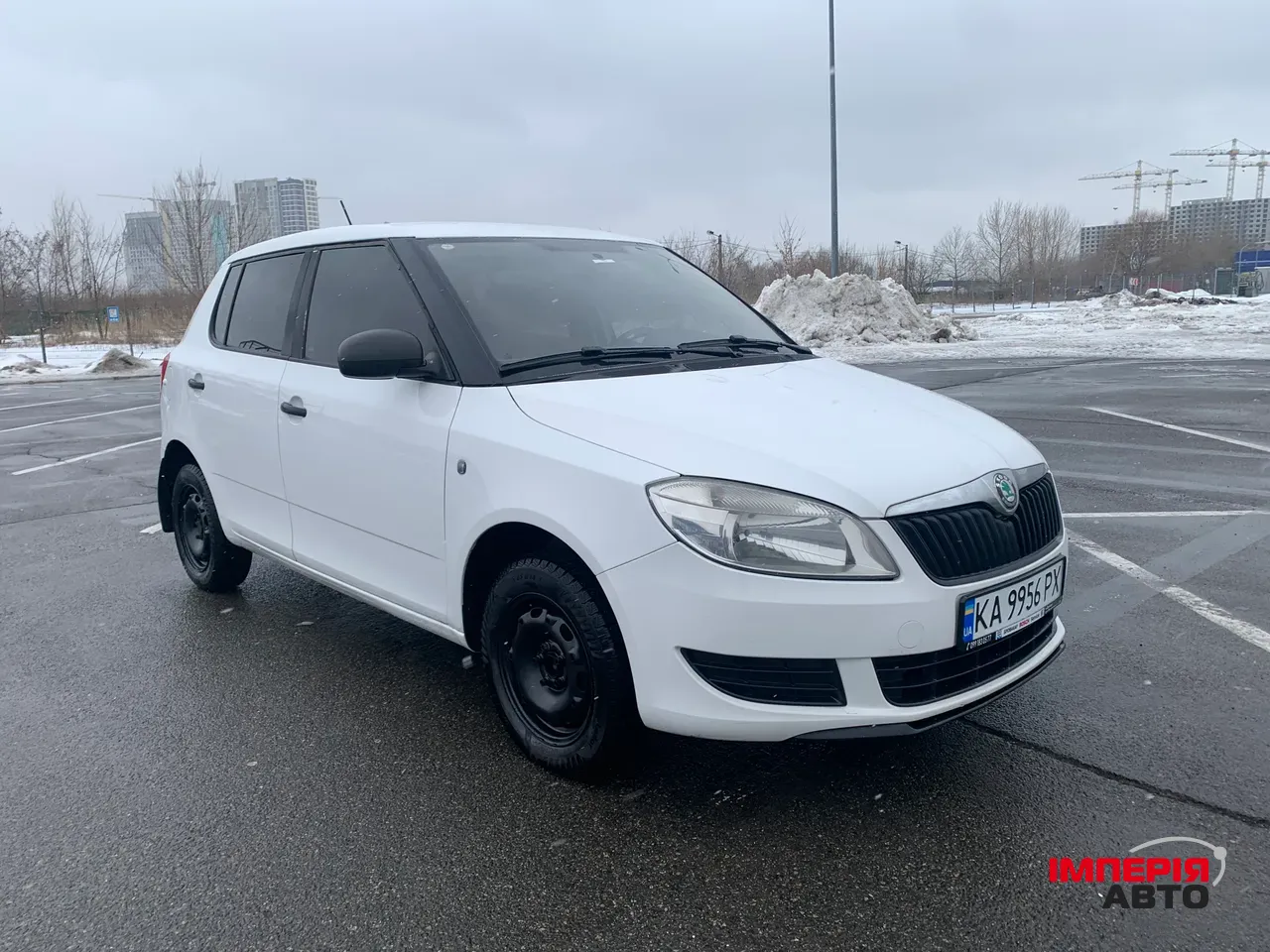 Skoda Fabia - фото 2