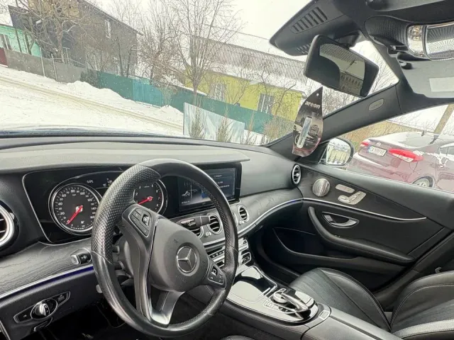 Mercedes-Benz E-Класс - фото 5