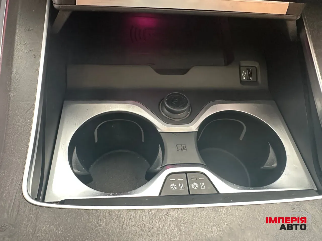 BMW X7 - фото 25