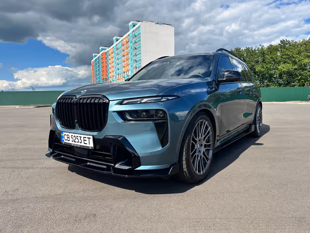 BMW X7 2023, Чернігів, $88 000 - зображення 1