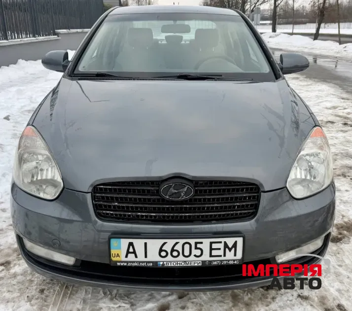 Hyundai Accent - фото 12