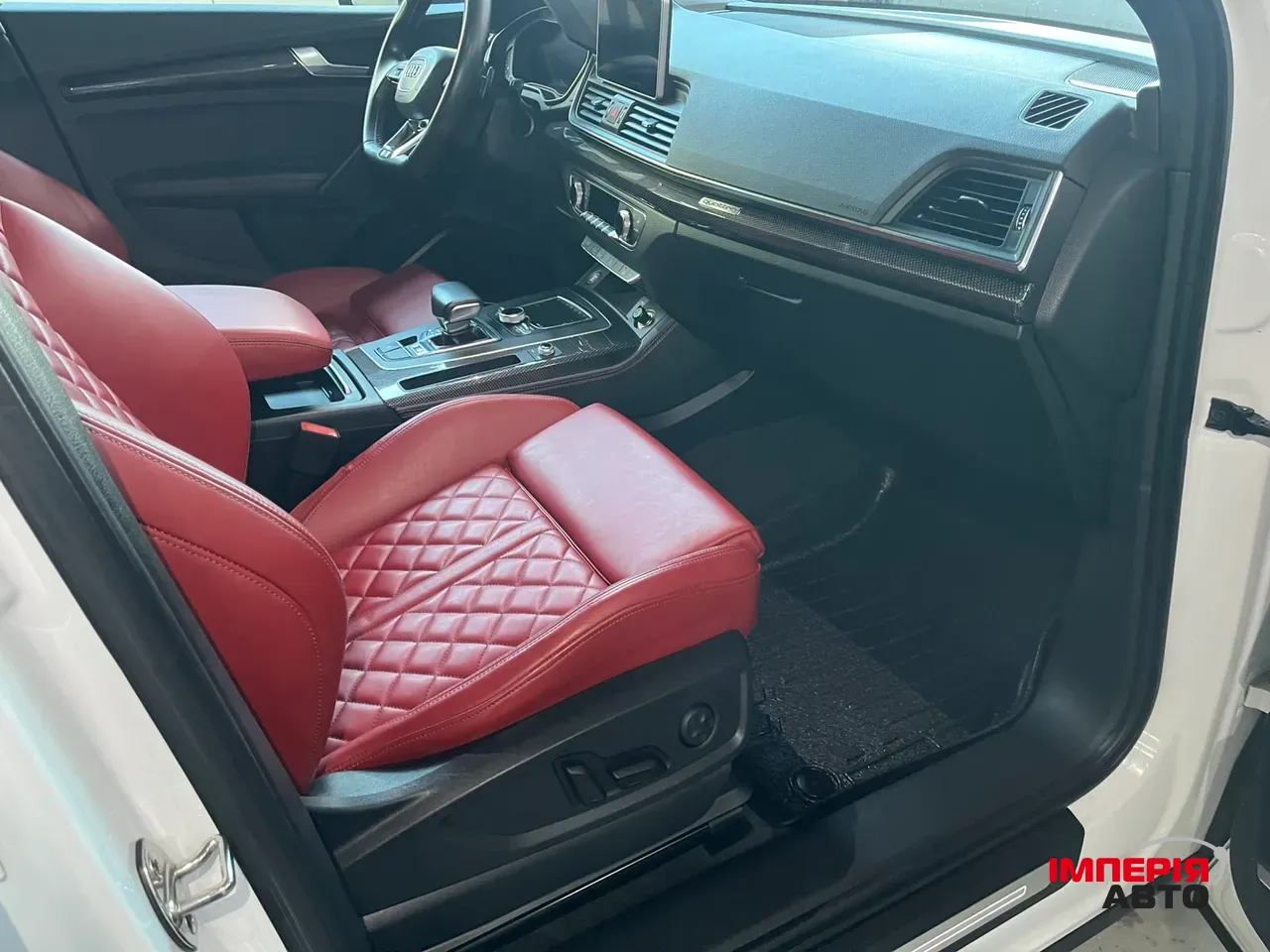 Audi SQ5 - фото 2