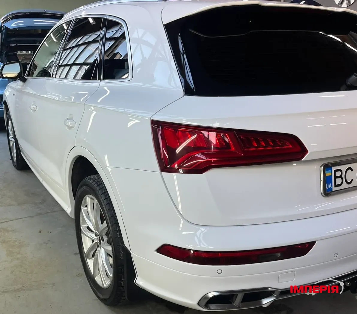 Audi SQ5 - фото 7