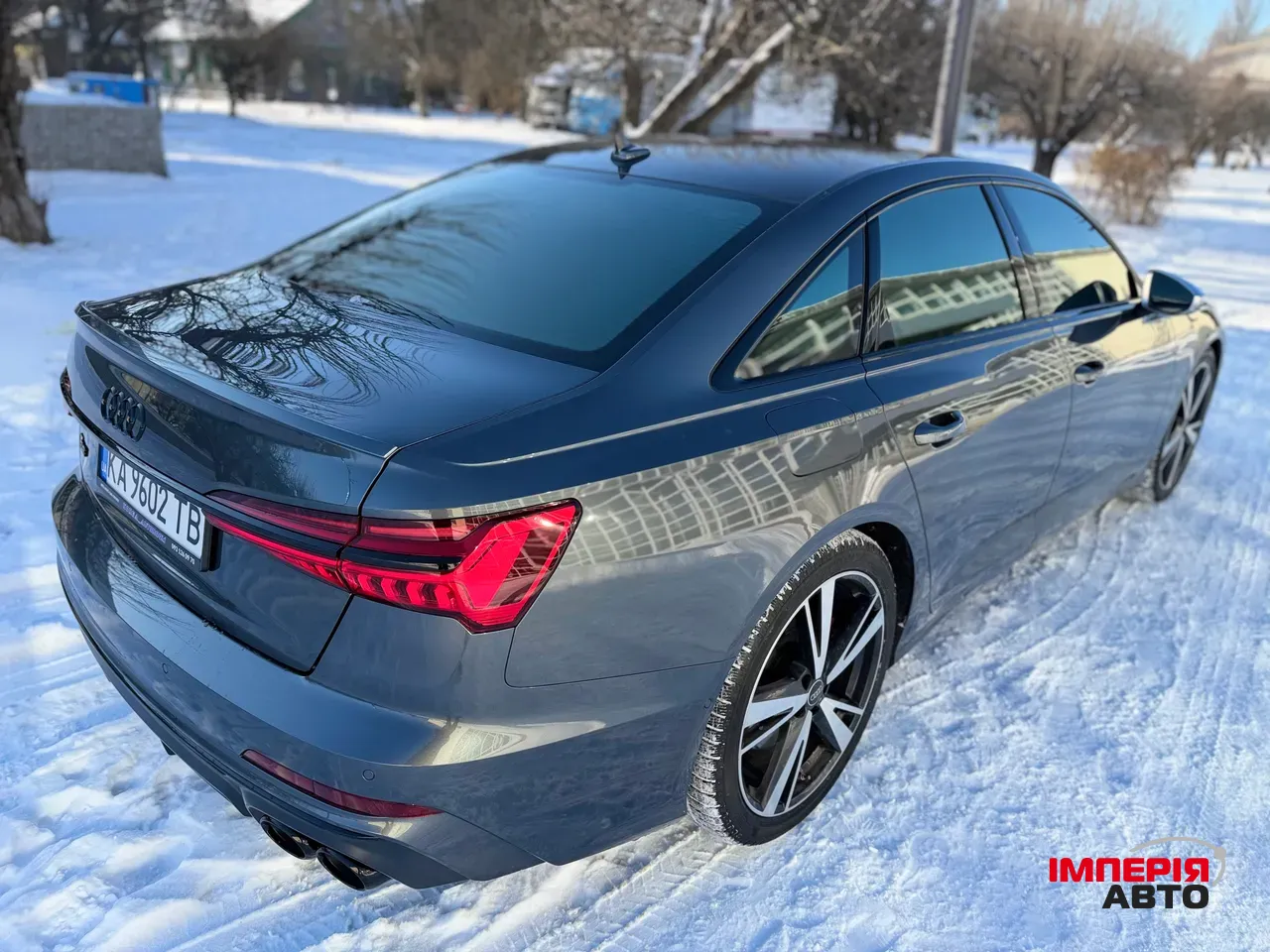 Audi S6 - фото 11