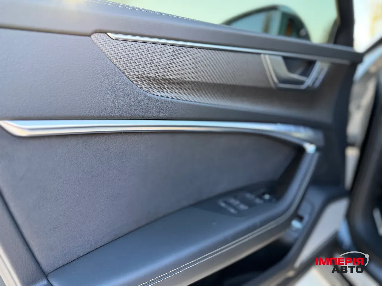 Audi S6 - фото 20