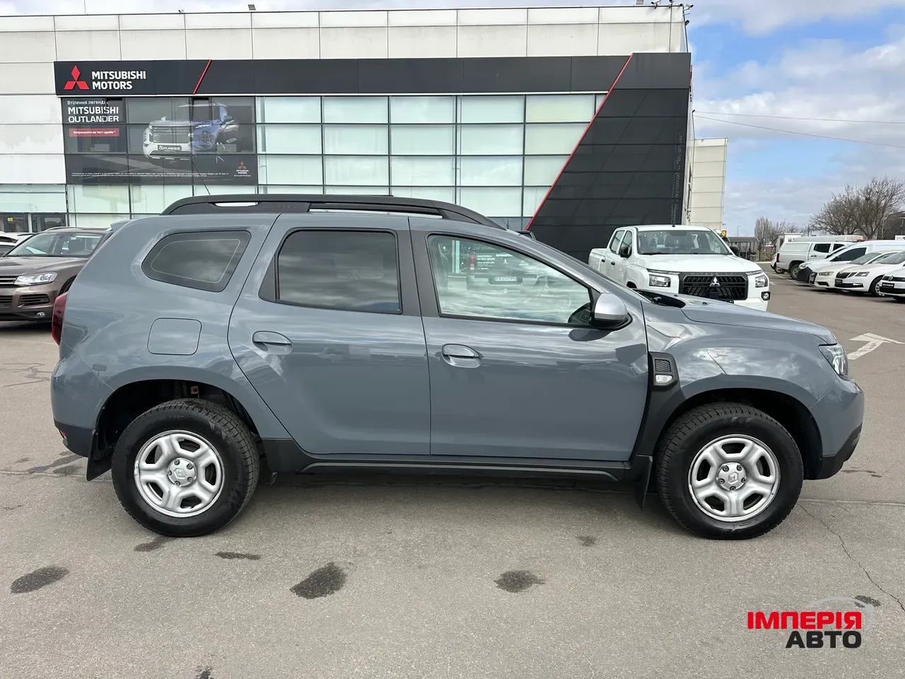 Renault Duster - фото 8