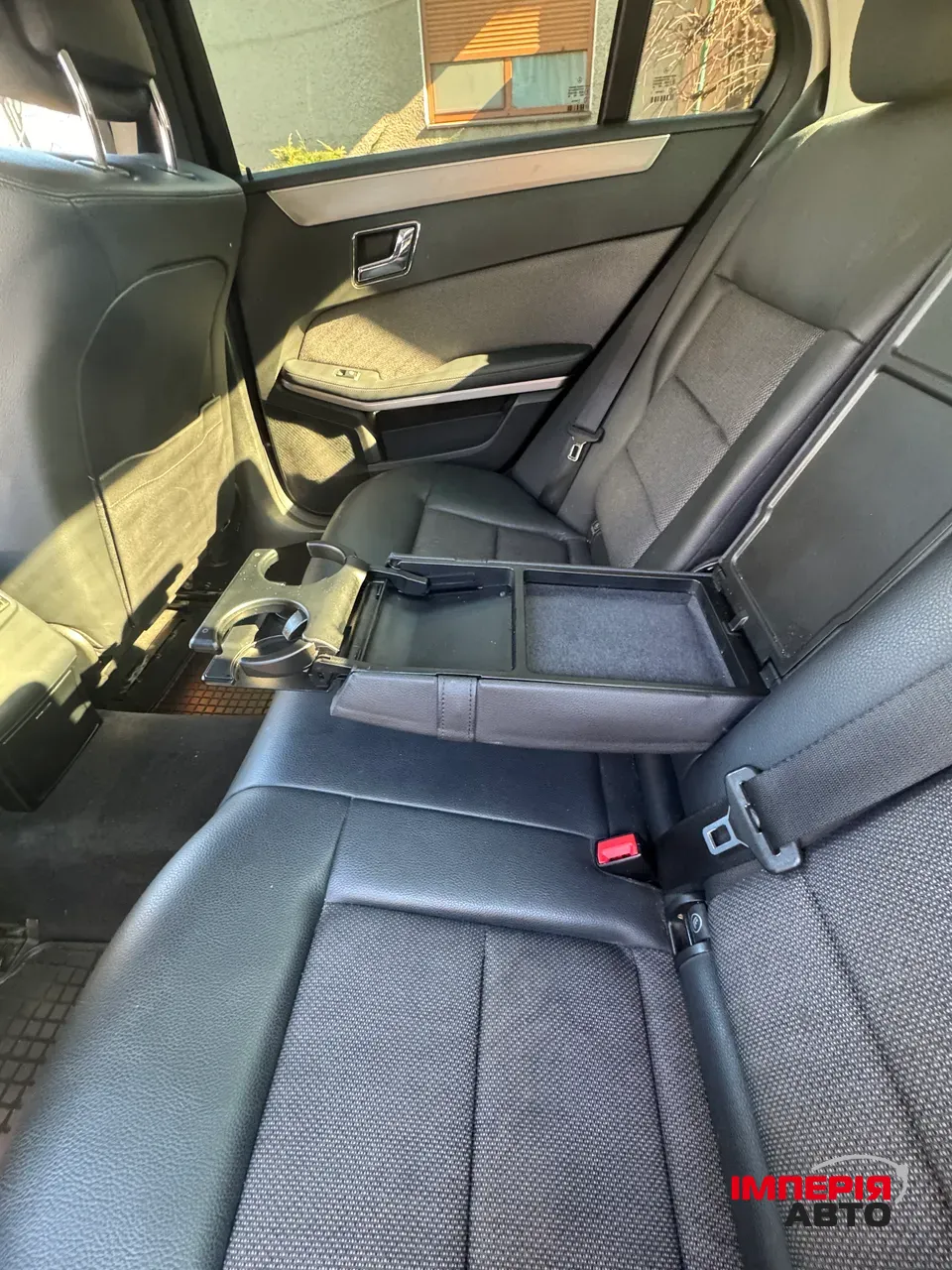 Mercedes-Benz E-Класс - фото 8