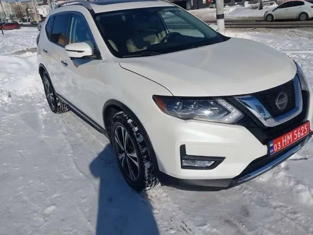 Nissan Rogue - фото 2
