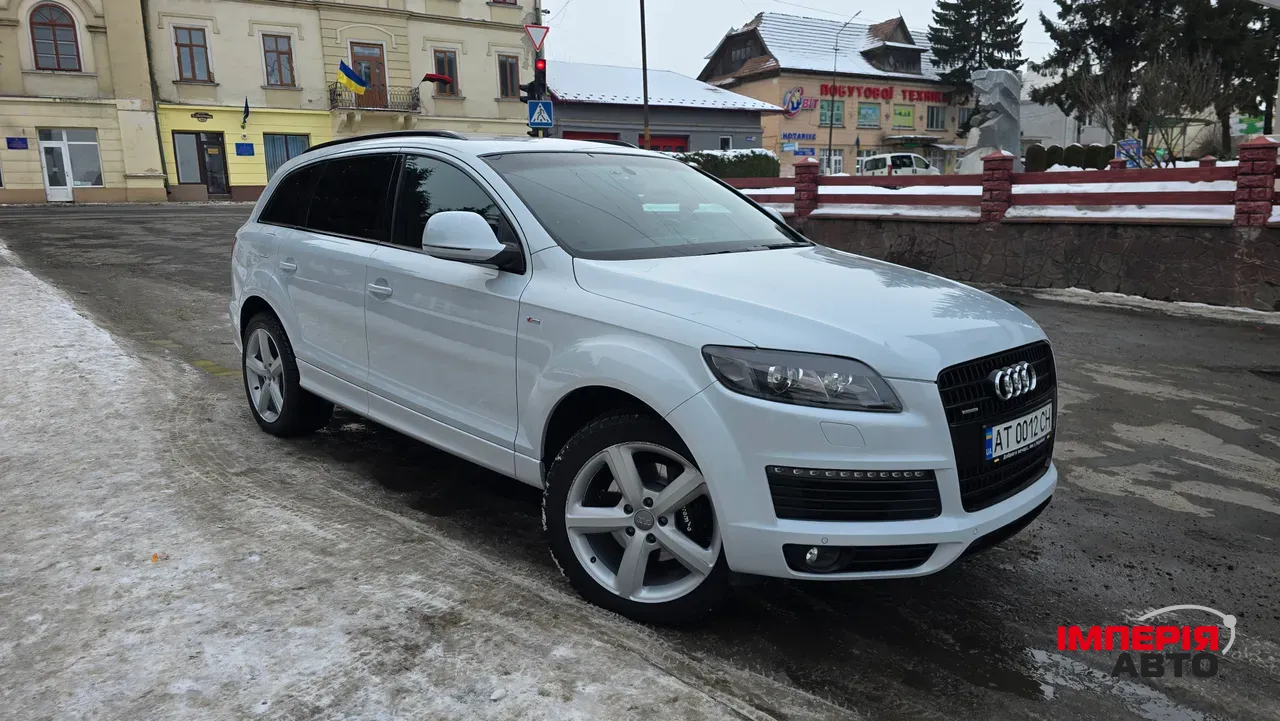 Audi Q7 - фото 3