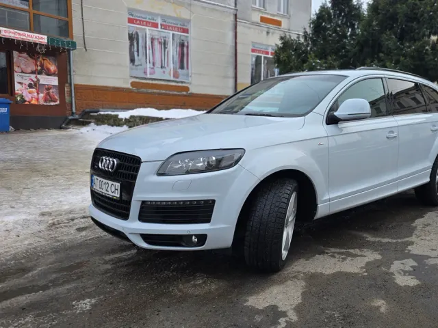 Audi Q7 - фото 4