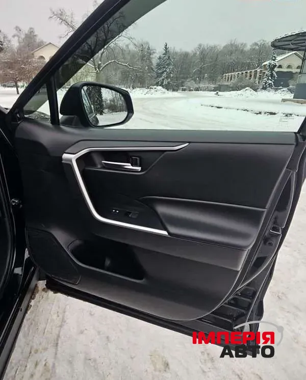 Toyota RAV4 - фото 21