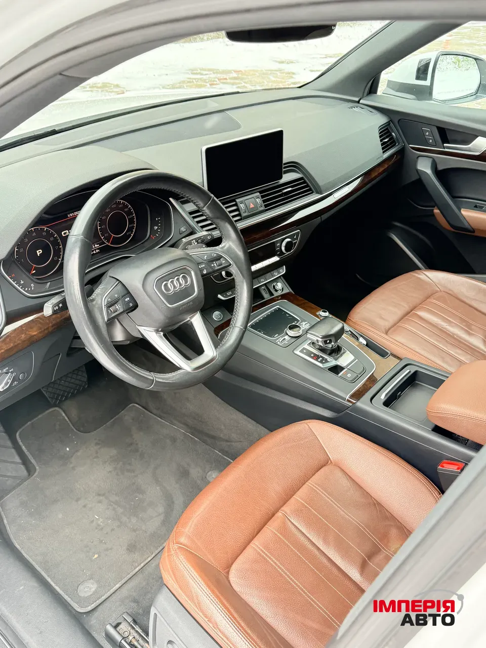 Audi Q5 - фото 17