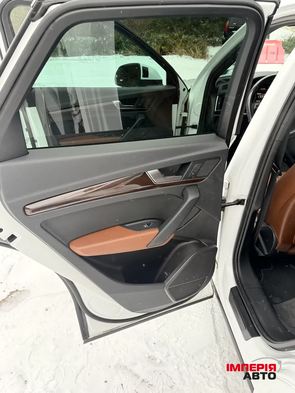 Audi Q5 - фото 24