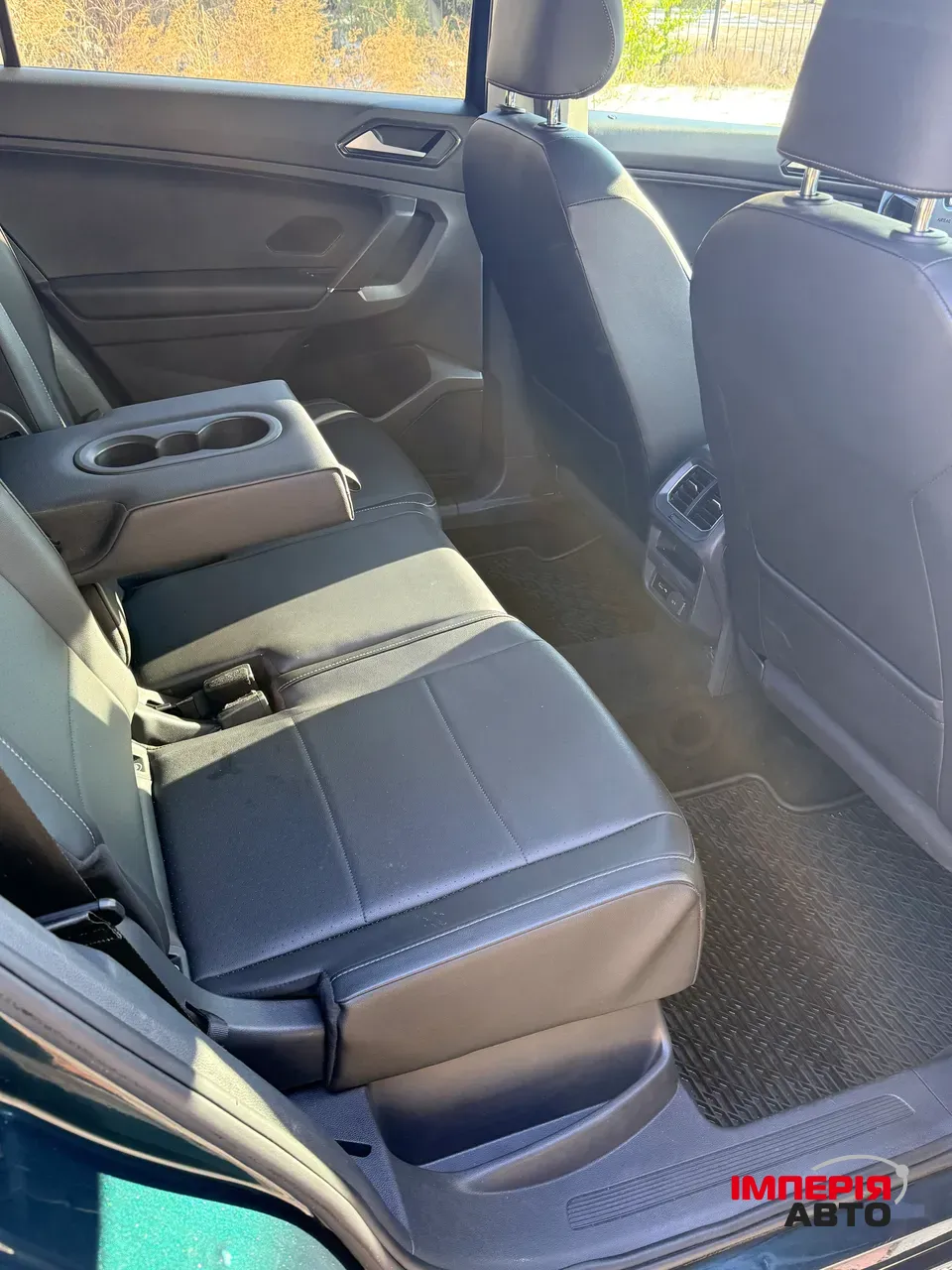 Volkswagen Tiguan - фото 22