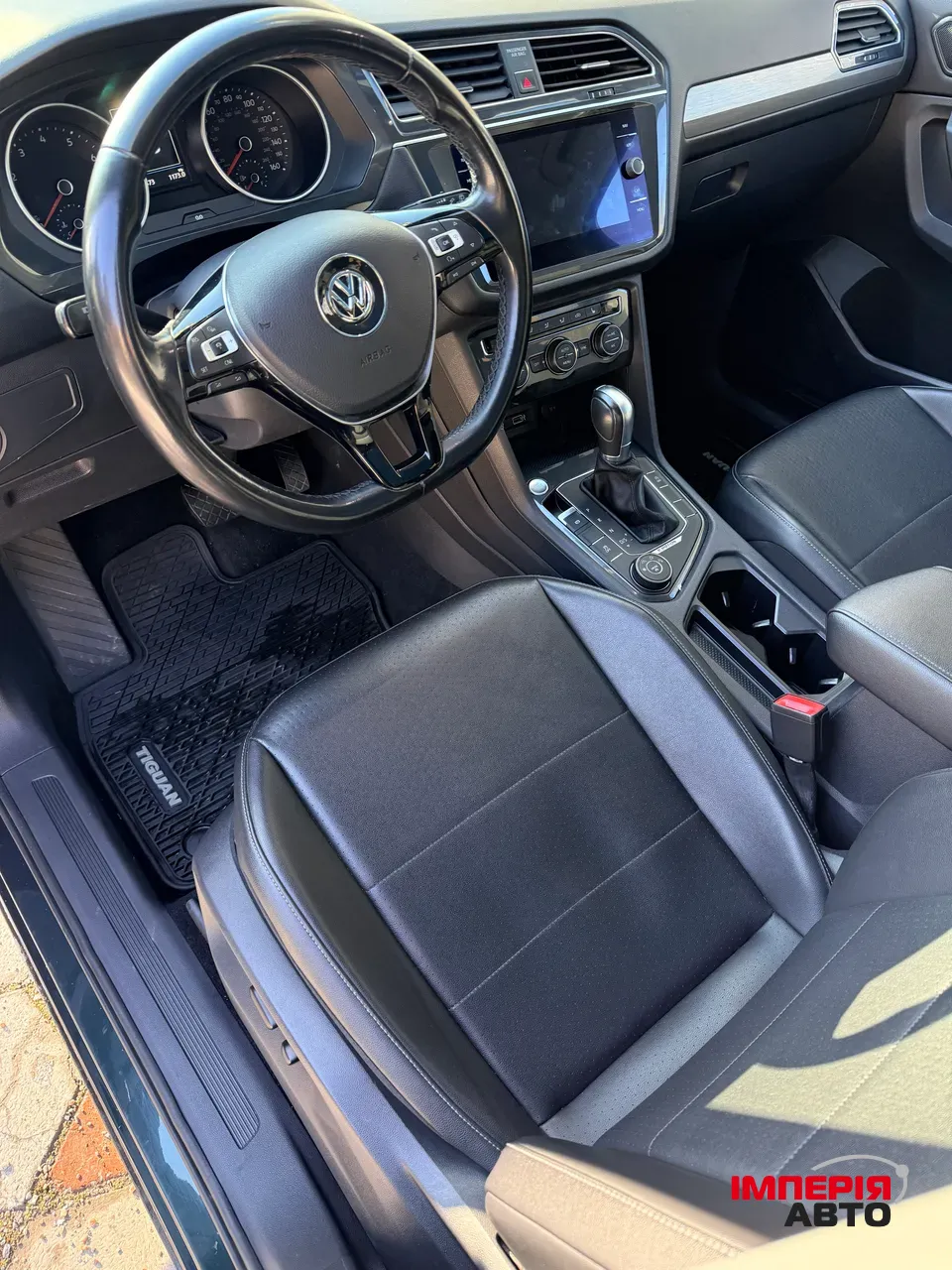 Volkswagen Tiguan - фото 19