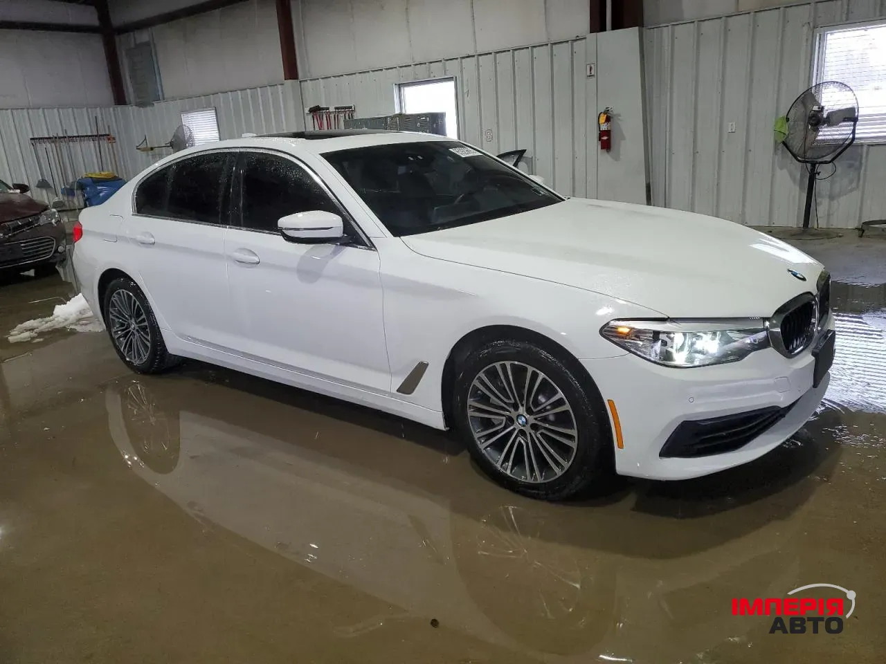 BMW 5 серії - фото 1