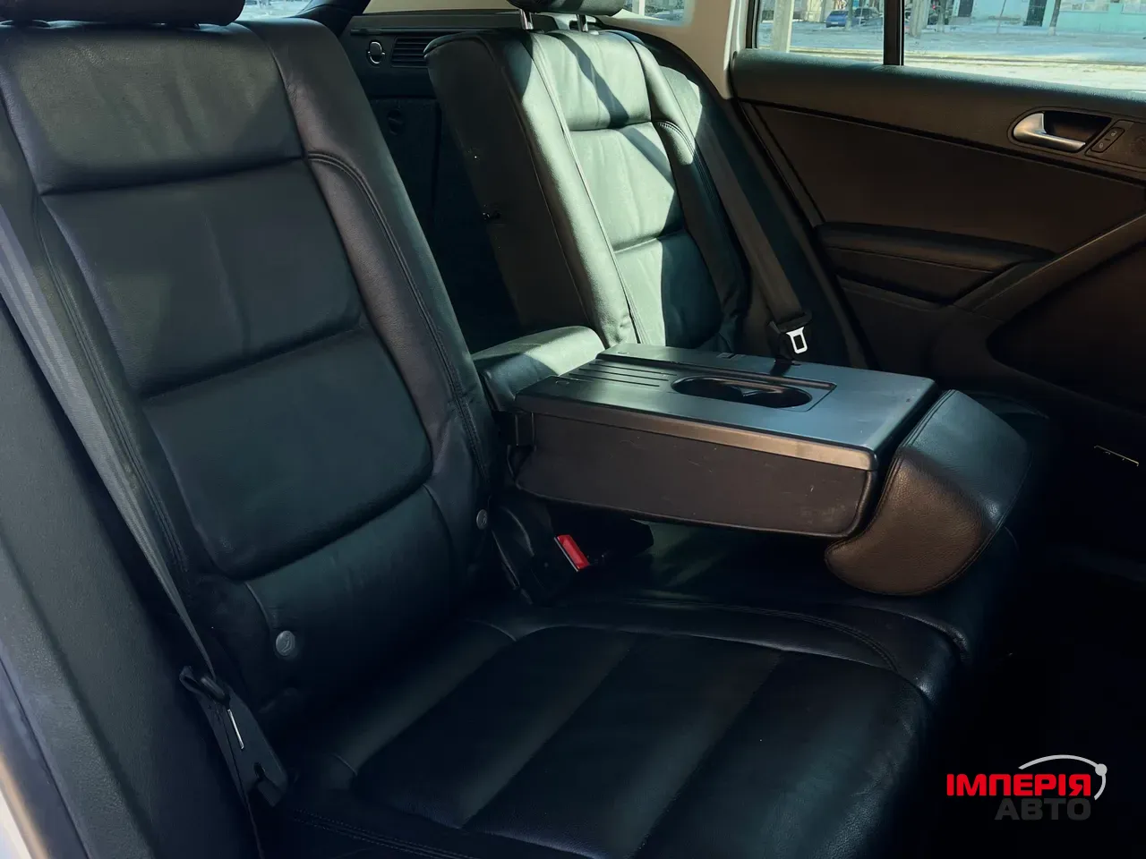 Volkswagen Tiguan - фото 29