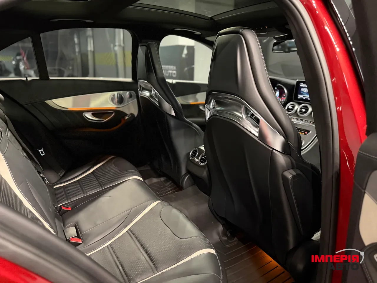 Mercedes-Benz C-Класс AMG - фото 32