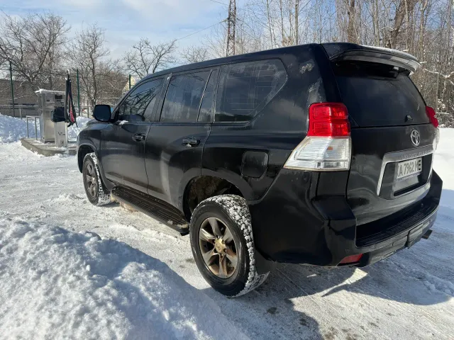 Toyota Land Cruiser Prado - фото 3