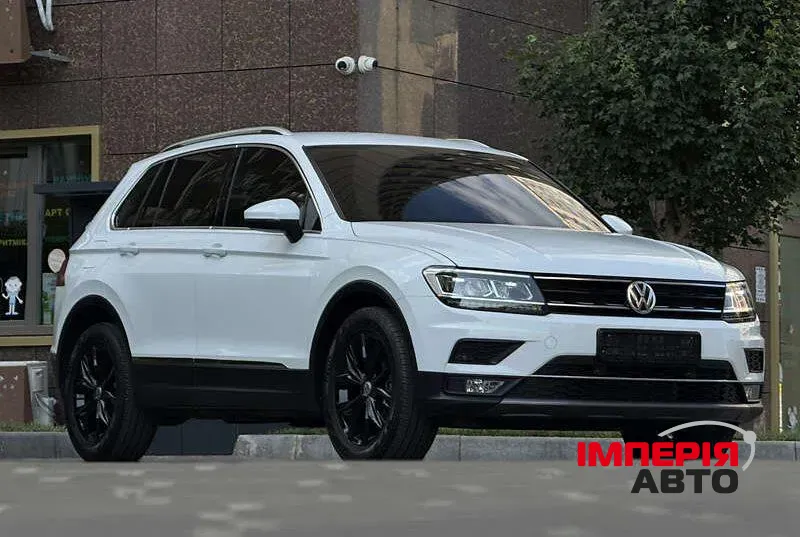 Volkswagen Tiguan - фото 2