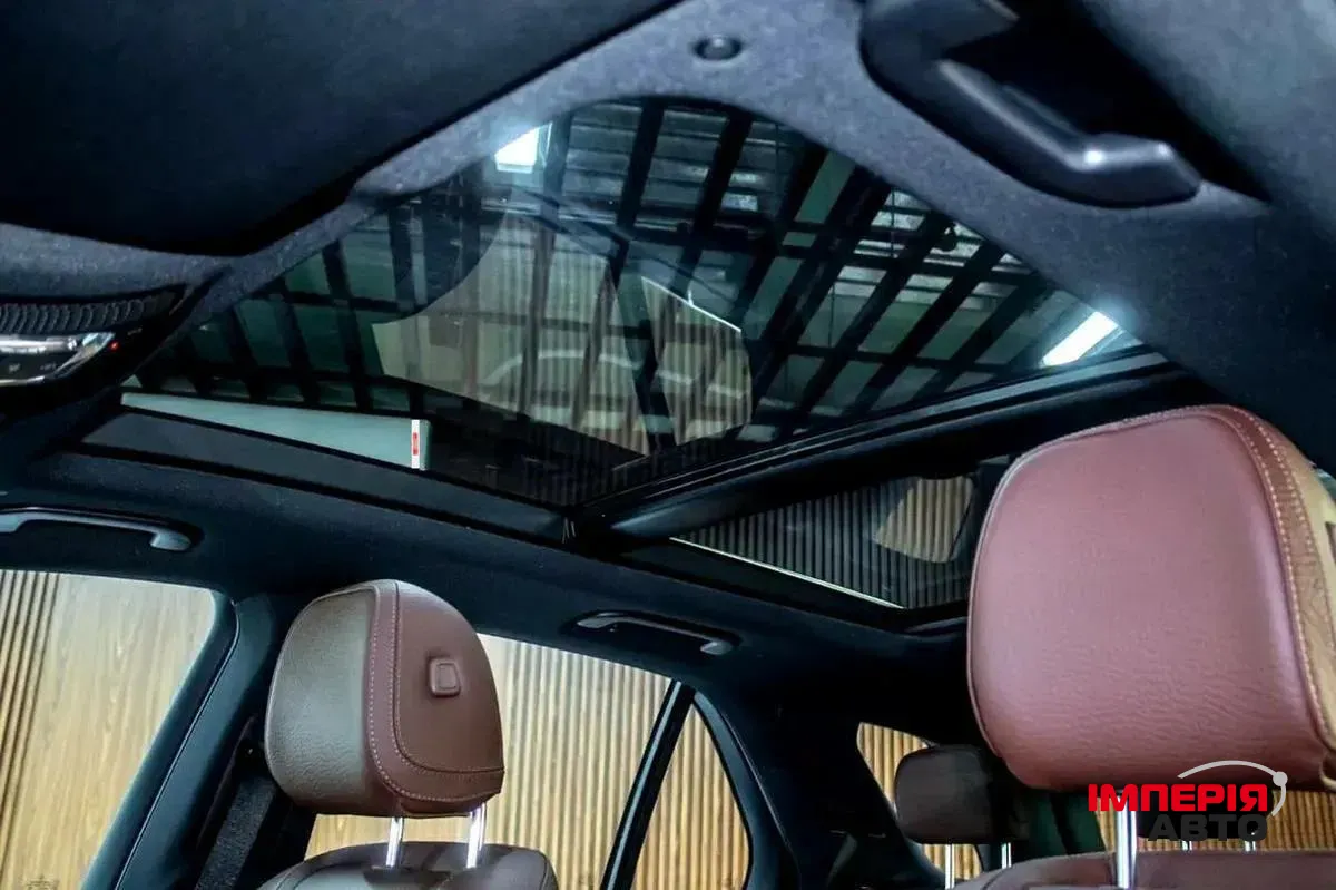 Mercedes-Benz GLE - фото 8