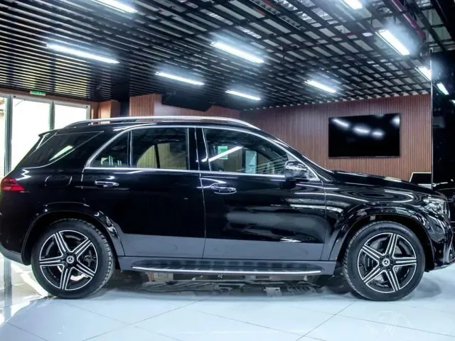 Mercedes-Benz GLE - фото 4