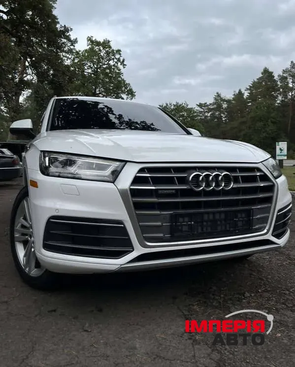 Audi Q5 - фото 3