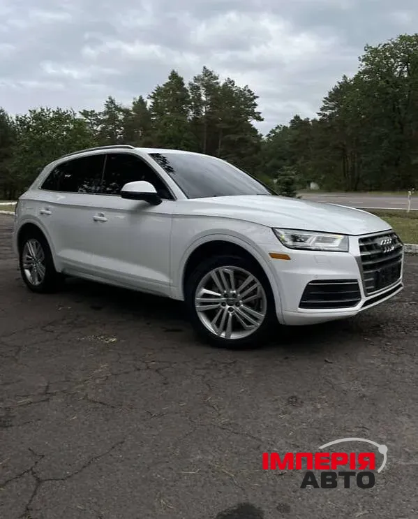 Audi Q5 - фото 2