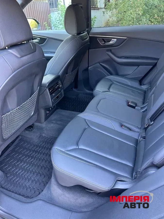 Audi Q8 - фото 8
