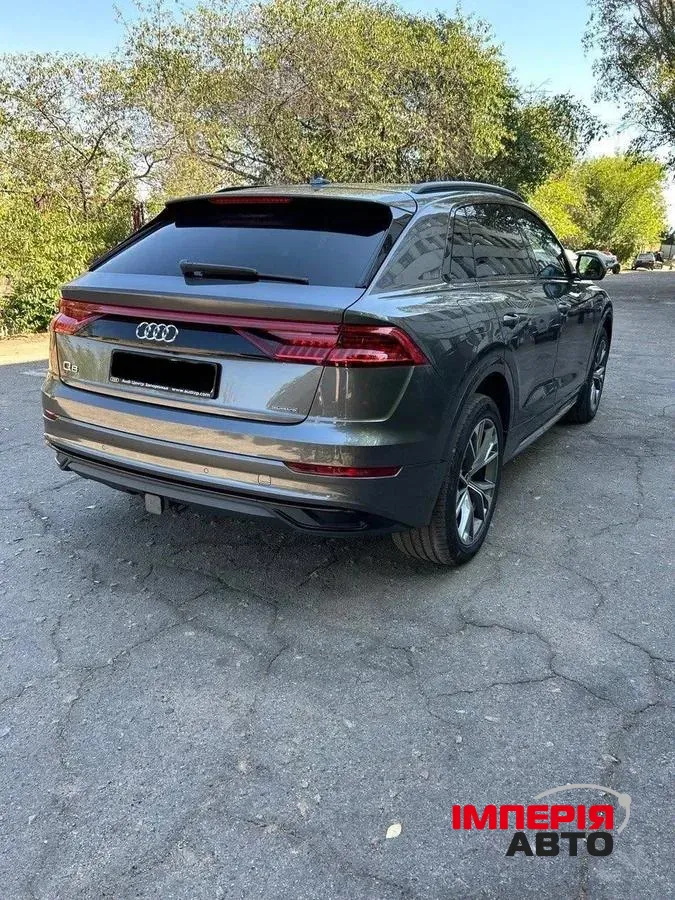 Audi Q8 - фото 4