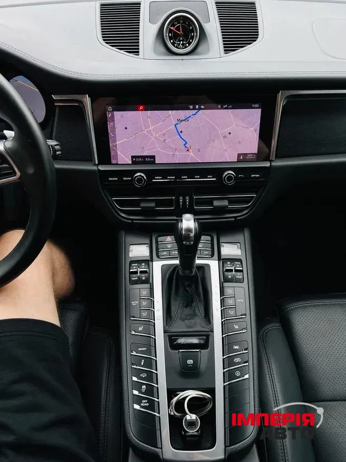 Porsche Macan - фото 11