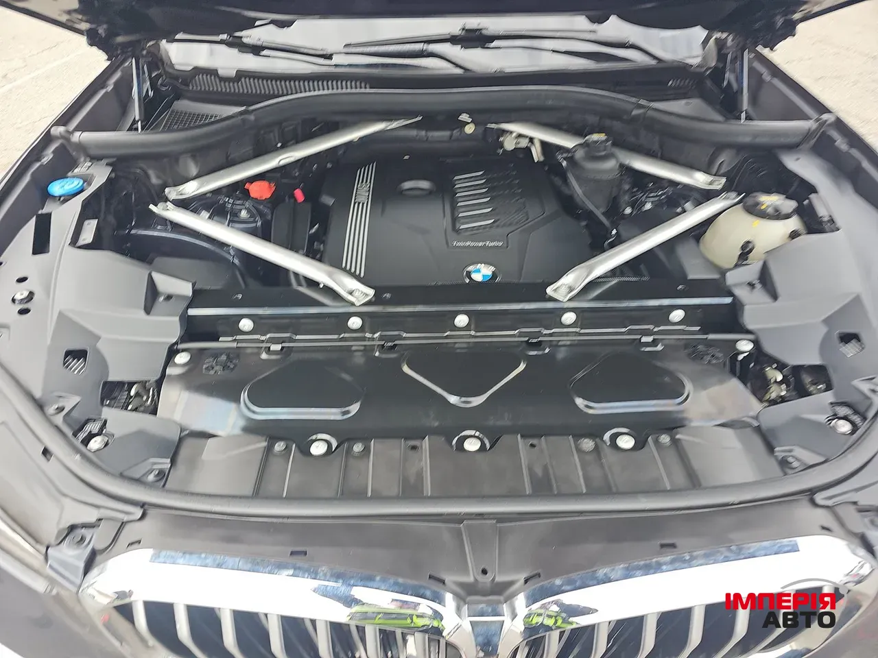 BMW X5 - фото 12