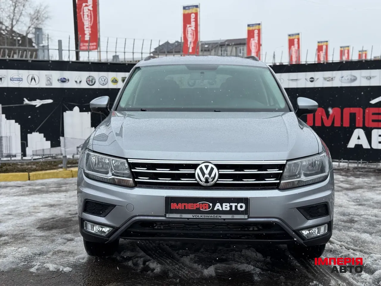Volkswagen Tiguan - фото 3