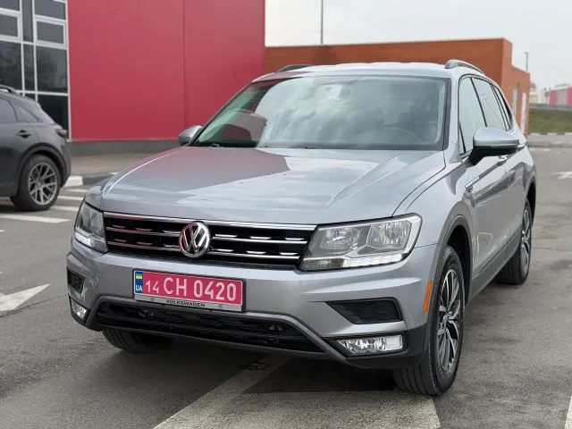 Volkswagen Tiguan - фото 2