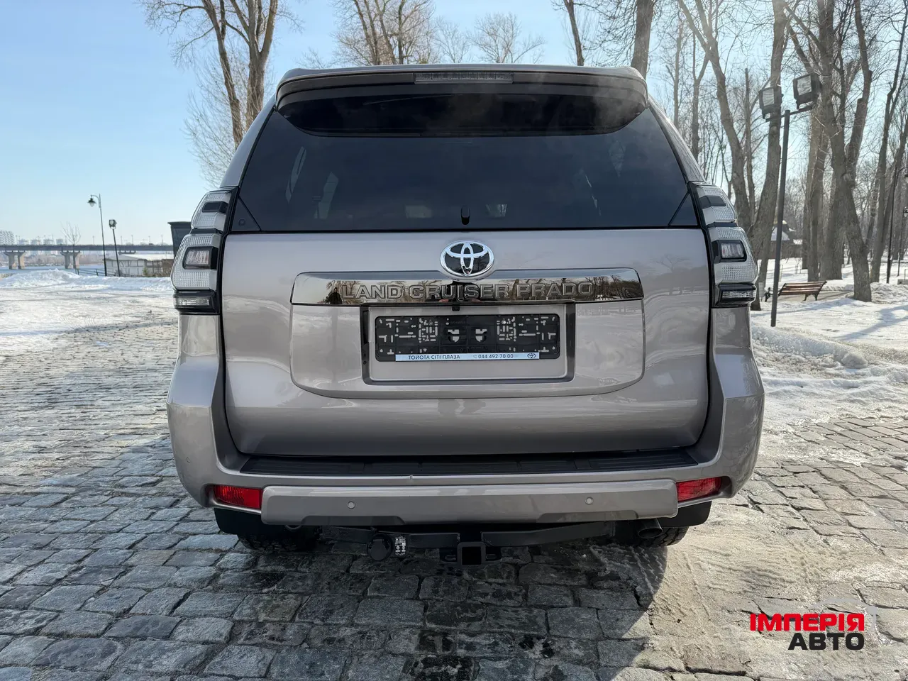 Toyota Land Cruiser Prado - фото 6