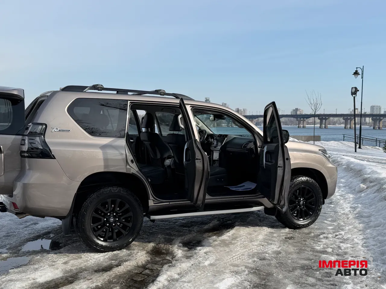 Toyota Land Cruiser Prado - фото 17