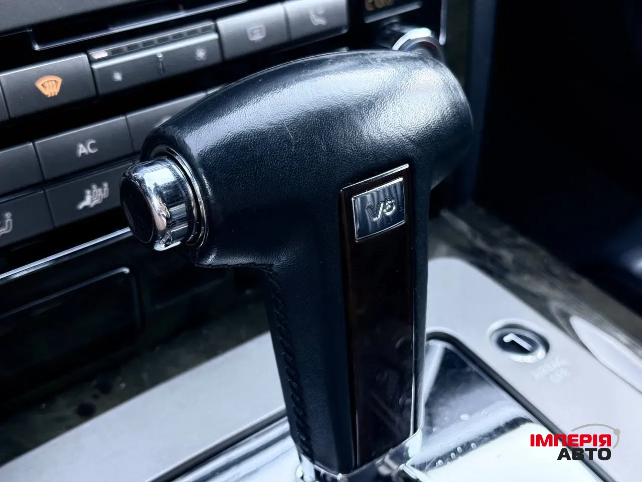 Volkswagen Phaeton - фото 18