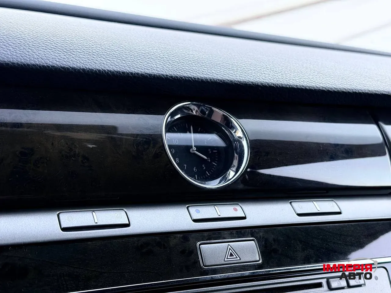 Volkswagen Phaeton - фото 14