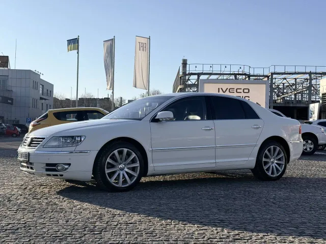Volkswagen Phaeton - фото 5