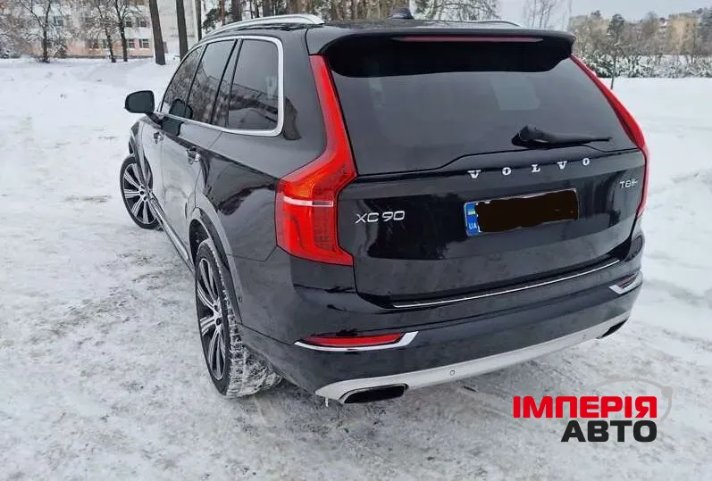 Volvo XC90 - фото 4