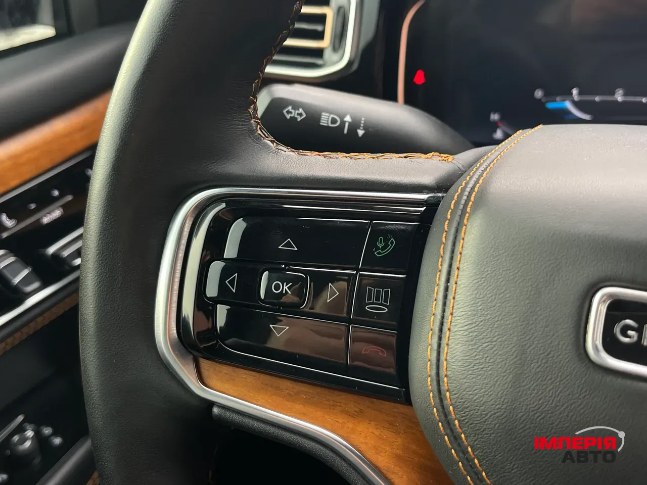 Jeep Grand Cherokee - фото 46